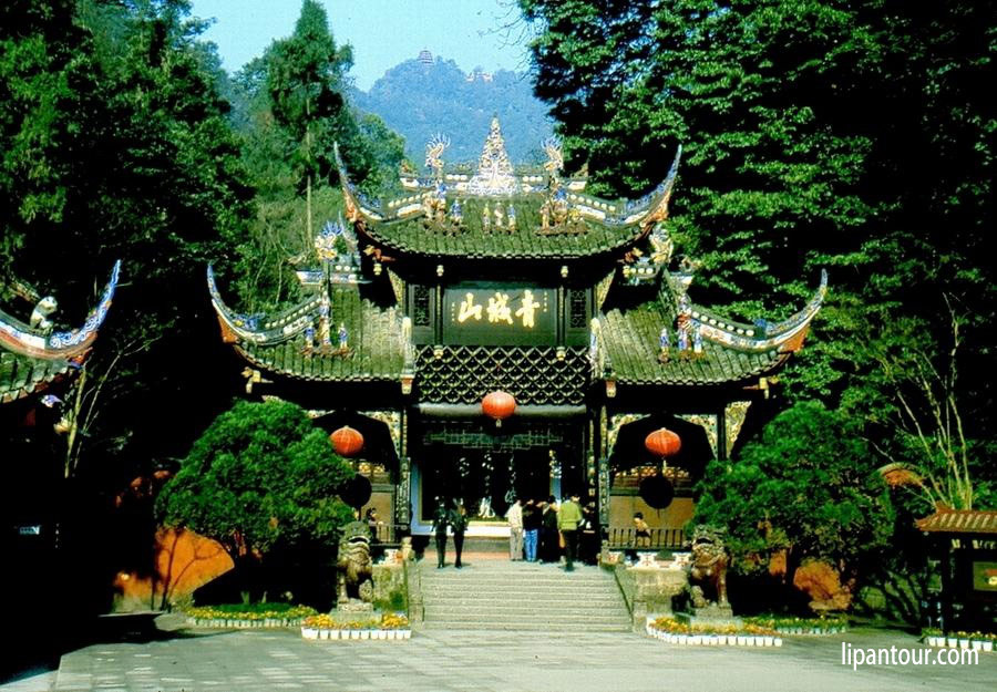 成都、青城山、蜀南竹海